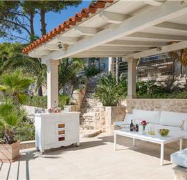 Luxury 6 Bedroom Seafront Villa with pool and Separate Apartment along Secluded Beach near Hvar Town, Sleeps 10-12